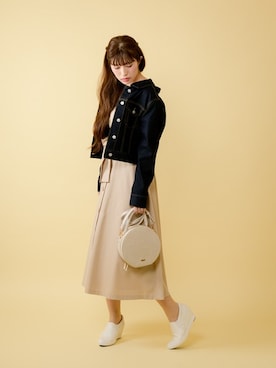 「バック」｜「アイテム（その他アウター）」を使った、Rewde Staffさん（レディース・163cm）の春コーディネート