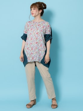 「shop DADA（ショップダダ）のアイテム」を使った、Rewde Staffさん（レディース・163cm）の夏コーディネート