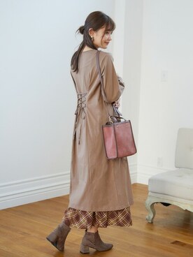 「Rewde（ルゥデ）のアイテム（ブーツ）」を使った、Rewde Staffさん（レディース・164cm）の秋コーディネート