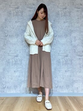 「Rewde（ルゥデ）のアイテム（スリッポン）」を使った、Rewde Staffさん（レディース・164cm）の春コーディネート