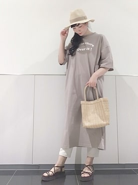 「アクティブ」｜「アイテム（ワンピース）」を使った、Rewde Staffさん（レディース・165cm）の春コーディネート