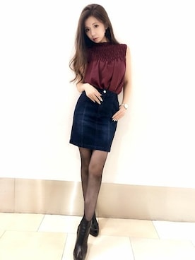 「アイテム（タンクトップ、レッド系）」を使った、Delyle NOIR STAFFさん（レディース・160cm）の秋コーディネート