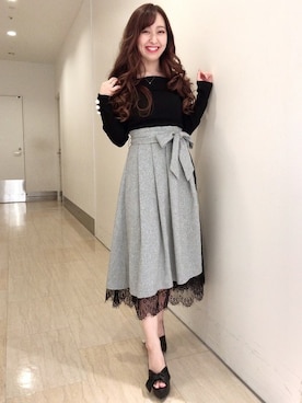 「Delyle NOIR（デイライルノアール）のツイストオープントゥパンプス（パンプス）」を使った、Delyle NOIR STAFFさん（レディース・160cm）の冬コーディネート