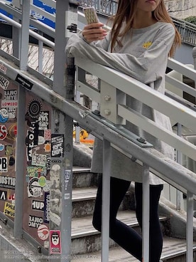 「アイテム（PC・スマホグッズ/家電）」を使った、Delyle NOIR STAFFさん（レディース・160cm）の春コーディネート