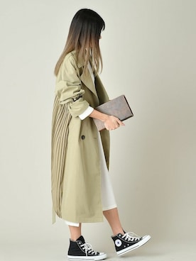 「アイテム（トレンチコート、グリーン系）」を使った、Delyle NOIR STAFFさん（レディース・160cm）の春コーディネート