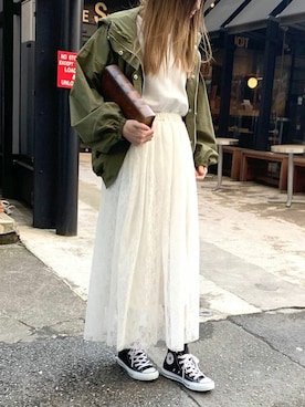 「アイテム（マウンテンパーカー）」を使った、Delyle NOIR STAFFさん（レディース・160cm）の春コーディネート