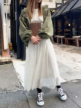 「アイテム（マウンテンパーカー、グリーン系）」を使った、Delyle NOIR STAFFさん（レディース・160cm）の春コーディネート