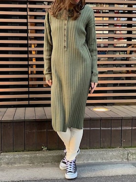 「アイテム（ワンピース/ドレス、グリーン系）」を使った、Delyle NOIR STAFFさん（レディース・160cm）の春コーディネート