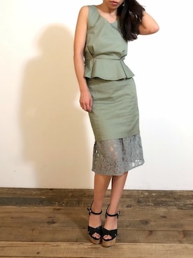 「アイテム（タンクトップ、グリーン系）」を使った、Delyle NOIR STAFFさん（レディース・160cm）の夏コーディネート