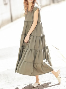 「アイテム（ワンピース/ドレス、グリーン系）」を使った、Delyle NOIR STAFFさん（レディース・160cm）の夏コーディネート