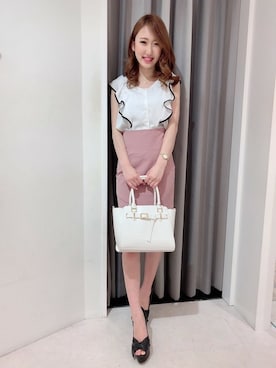 「アイテム（バッグ、ホワイト系）」を使った、Delyle NOIR STAFFさん（レディース・160cm）の夏コーディネート