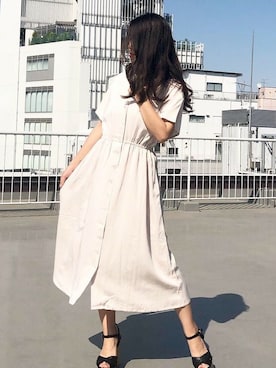 「アイテム（シャツワンピース、ホワイト系）」を使った、Delyle NOIR STAFFさん（レディース・160cm）の夏コーディネート