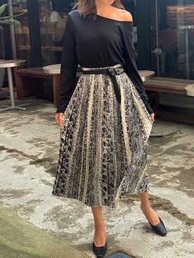 「パイソン柄」｜Delyle NOIR STAFFさん（レディース・160cm）の秋コーディネート