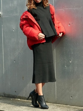 「アイテム（ダウンジャケット/コート、レッド系）」を使った、Delyle NOIR STAFFさん（レディース・160cm）の秋コーディネート