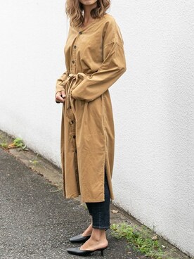 「ノーカラー」｜「アイテム（シャツワンピース）」を使った、Delyle NOIR STAFFさん（レディース・160cm）の秋コーディネート