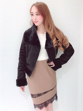 「レーススカート」｜「アイテム（ムートンコート）」を使った、Delyle NOIR STAFFさん（レディース・160cm）の秋コーディネート