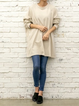 「アイテム（チュニック、ベージュ系）」を使った、Delyle NOIR STAFFさん（レディース・160cm）の冬コーディネート