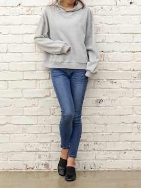 Delyle NOIR STAFFさん(レディース・160cm)の春コーディネート