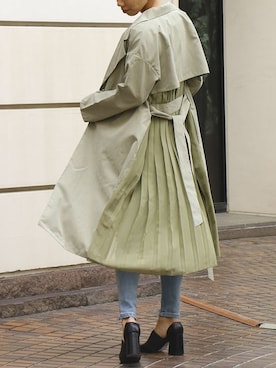 「アイテム（トレンチコート、グリーン系）」を使った、Delyle NOIR STAFFさん（レディース・160cm）の春コーディネート