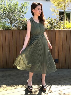 「プリーツ」｜「アイテム（シャツワンピース）」を使った、Delyle NOIR STAFFさん（レディース・160cm）の夏コーディネート