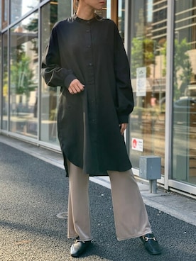 「ビットローファー」｜「アイテム（シャツワンピース）」を使った、Delyle NOIR STAFFさん（レディース・160cm）の秋コーディネート