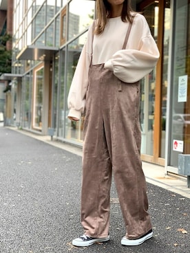 「DELYLE（デイライル）のアイテム（サロペット/オーバーオール）」を使った、Delyle NOIR STAFFさん（レディース・160cm）の冬コーディネート