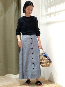 「アイテム（タンクトップ、グレー系）」を使った、harukaさん（レディース・156cm）の春コーディネート