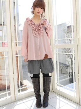 クラシカルフリルブラウス を使った人気ファッションコーディネート Wear