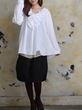 クラシカルフリルブラウス を使った人気ファッションコーディネート Wear