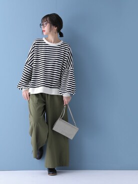 「osharewalker」｜「アイテム（スウェット）」を使った、osharewalker staffさん（レディース・158cm）の冬コーディネート