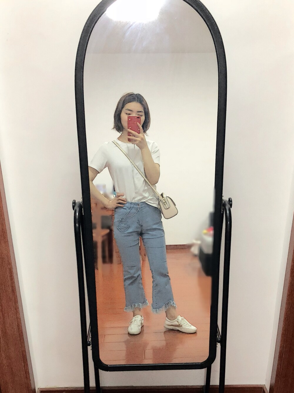 「UNKNOWN.のアイテム（Tシャツ/カットソー、ホワイト系）」を使った、chriswooさん（レディース・158cm）の夏コーディネートの1枚目の写真