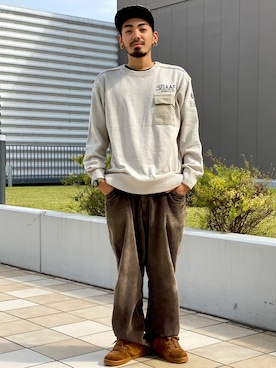 「AVIREX（アヴィレックス）のアイテム（腕時計）」を使った、タイチさん（メンズ・178cm）の秋コーディネート