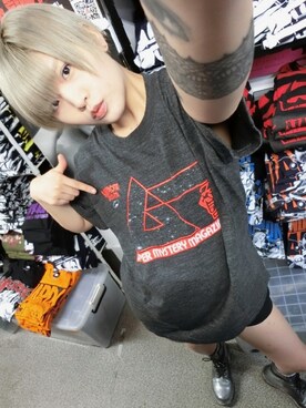 ハードコアチョコレートさんのコーディネート