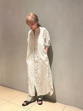 「URBAN RESEARCH（アーバンリサーチ）のUR TECH(UVカット・接触冷感・吸水速乾)+抗菌 機能付 高機能リネンバンドカラーワンピース（ワンピース、その他）」を使った、河村初美さん（レディース）の春コーディネート