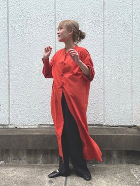 「URBAN RESEARCH（アーバンリサーチ）のアイテム（ワンピース/ドレス、レッド系）」を使った、河村初美さん（レディース）の春コーディネート