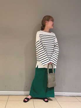 「Healthknit（ヘルスニット）の【別注】Healthknit×UR　ボーダーカットソー（Tシャツ/カットソー、ブラック系）」を使った、河村初美さん（レディース）の春コーディネート