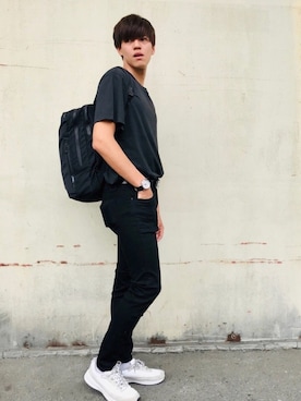 「A.P.C.（アーペーセー）のアイテム（スニーカー）」を使った、KENさん（メンズ・180cm）の春コーディネート