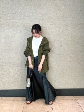 「バッグ」｜「アイテム（マウンテンパーカー）」を使った、WhimGazette_officialさん（レディース・151cm）の春コーディネート