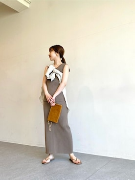 「バッグ」｜「アイテム（セットアップ）」を使った、WhimGazette_officialさん（レディース・157cm）の春コーディネート