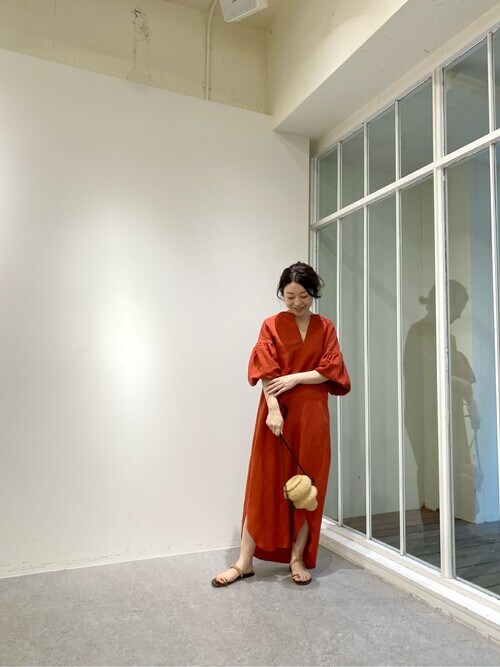 リネンレーヨンワッシャーボリュームスリーブワンピース　ウィムガゼット定価¥29,700 Whim Gazette（ウィムガゼット）の「ワッシャーボリュームスリーブ
