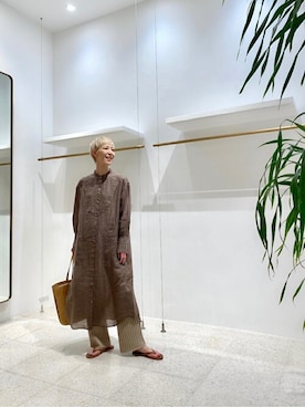 「Whim Gazette（ウィムガゼット）のアイテム（シャツワンピース）」を使った、WhimGazette_officialさん（レディース・160cm）の春コーディネート