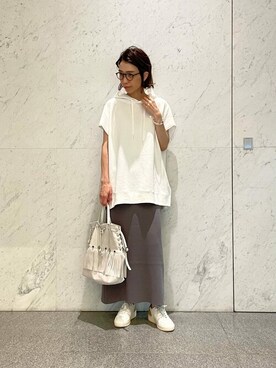 「Whim Gazette（ウィムガゼット）のアイテム（パーカー）」を使った、WhimGazette_officialさん（レディース・162cm）の夏コーディネート
