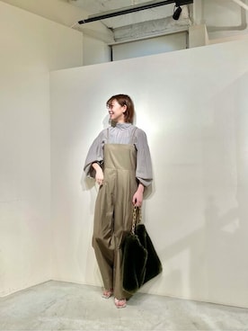 「Whim Gazette（ウィムガゼット）のアイテム（サロペット/オーバーオール）」を使った、WhimGazette_officialさん（レディース・160cm）の秋コーディネート