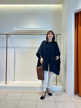 「タートルネック」｜「アイテム（ポンチョ）」を使った、WhimGazette_officialさん（レディース・165cm）の秋コーディネート