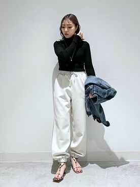 「Whim Gazette（ウィムガゼット）のアイテム（デニムジャケット）」を使った、WhimGazette_officialさん（レディース・156cm）の冬コーディネート