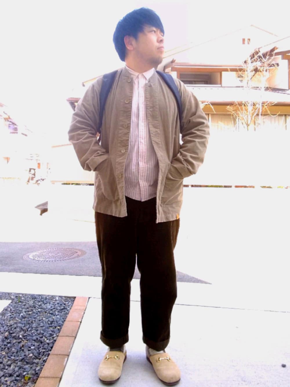 「おしゃれさんと繋がりたい、お洒落さんとつながりたい、ARC'TERYX、コーデュロイ、ソックス、リュック、ノーカラージャケット、ストライプシャツ、春コーデ」｜「ARC'TERYXのアイテム（バックパック/リュック、ブラック系）」を使った、N@kさん（メンズ・168cm）の春コーディネートの1枚目の写真