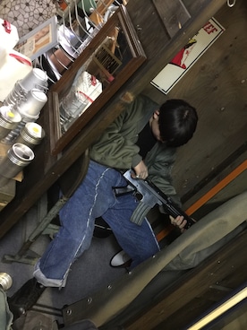 「🤘🏿のアイテム（その他、ブラック系）」を使った、taichiさん（メンズ・165cm）の冬コーディネート