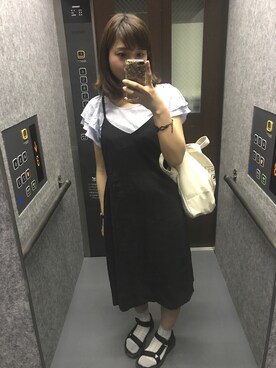 「STRAWBERRY-FIELDS（ストロベリーフィールズ）のアイテム（シャツ/ブラウス）」を使った、s_akiさん（レディース・158cm）の春コーディネート