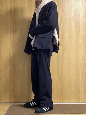 「stein（シュタイン）のアイテム（パーカー）」を使った、NikuYAさん（メンズ・176cm）の春コーディネート
