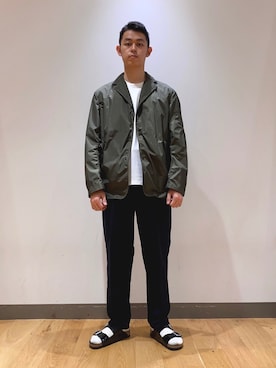 「Scye（サイ）のアイテム（パンツ）」を使った、榎本爽太さん（メンズ・168cm）の春コーディネート